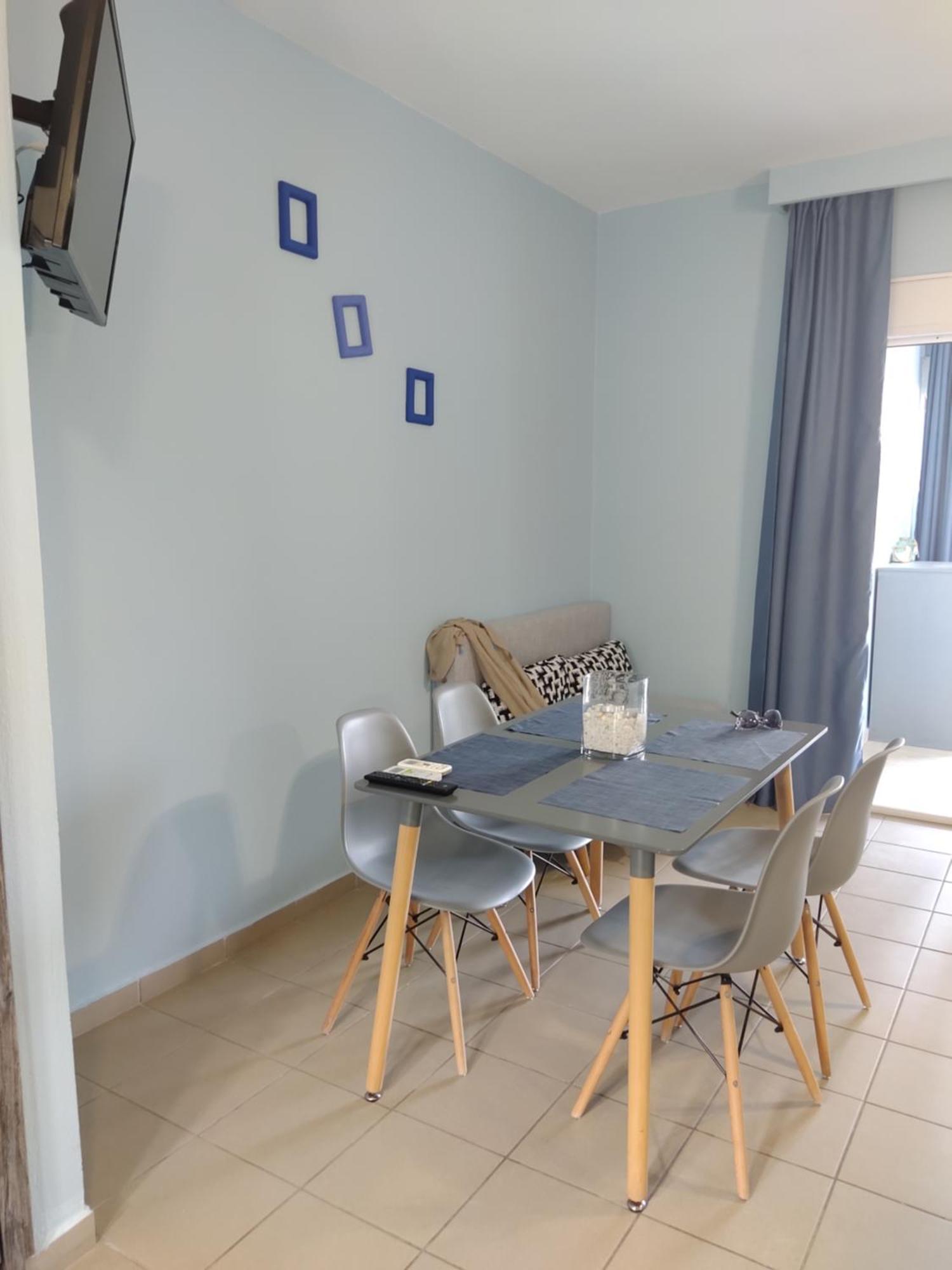Celeste Deluxe Apartments スカラ・ポタミアス 部屋 写真